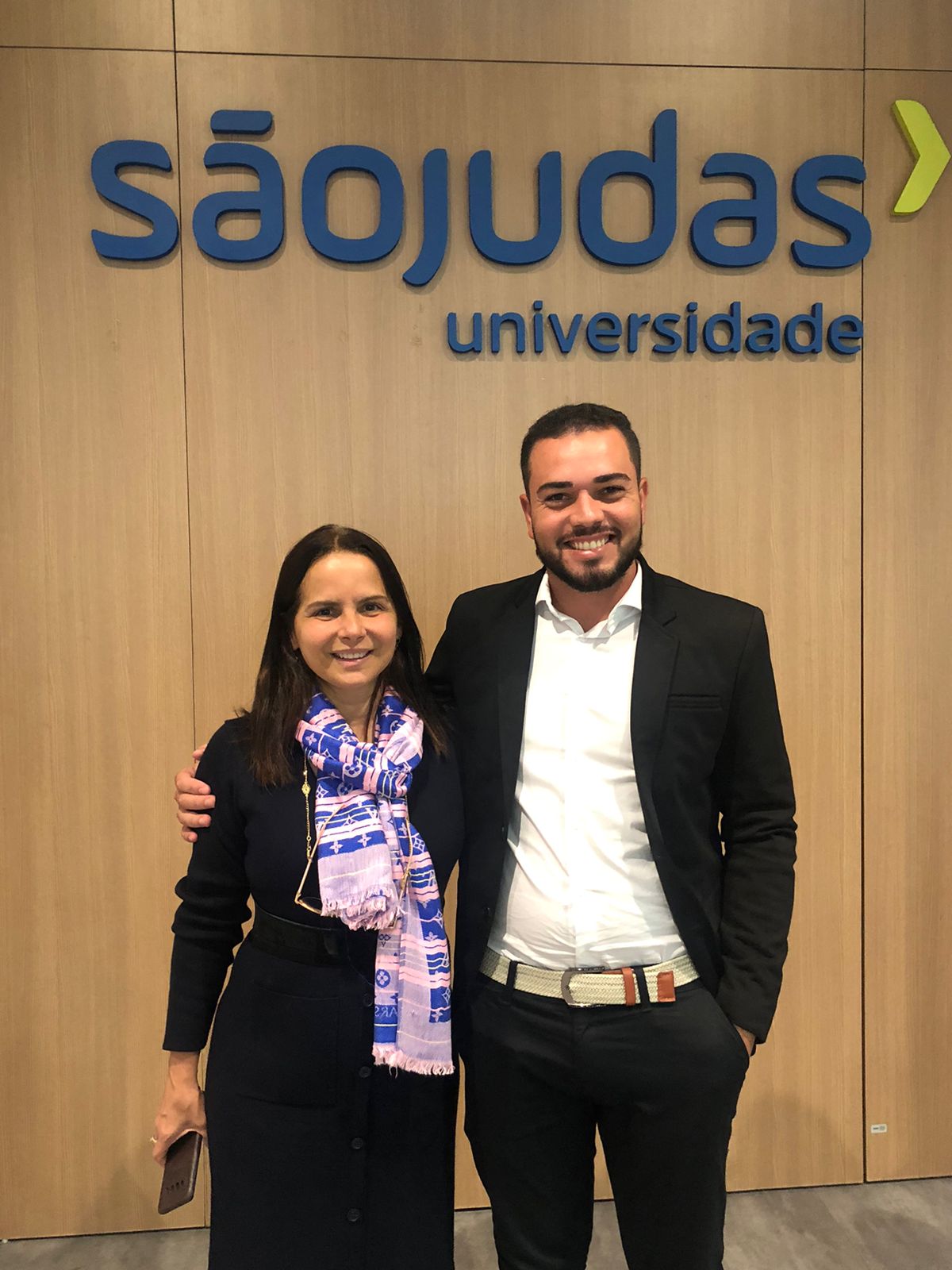 Estudante representa Ages em congresso de Direito Empresarial e Cidadania em São Paulo.